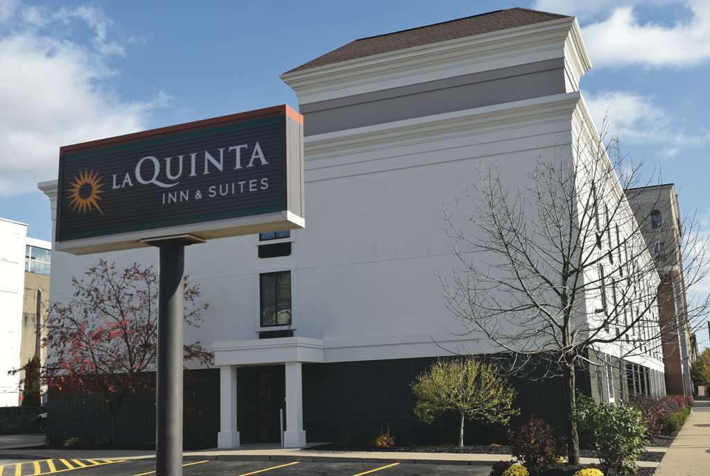 La Quinta By Wyndham Jamestown Exteriör bild